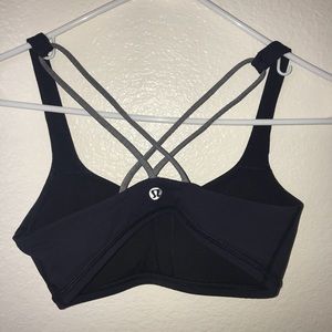 lululemon sports bra